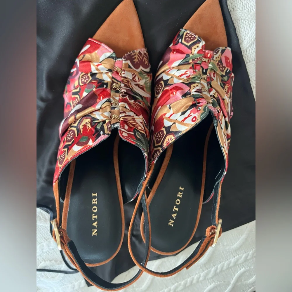 New! Natori Vibrant Patterned Slingback Satin & Leather Heels Various Sizes - Picture 11 of 13